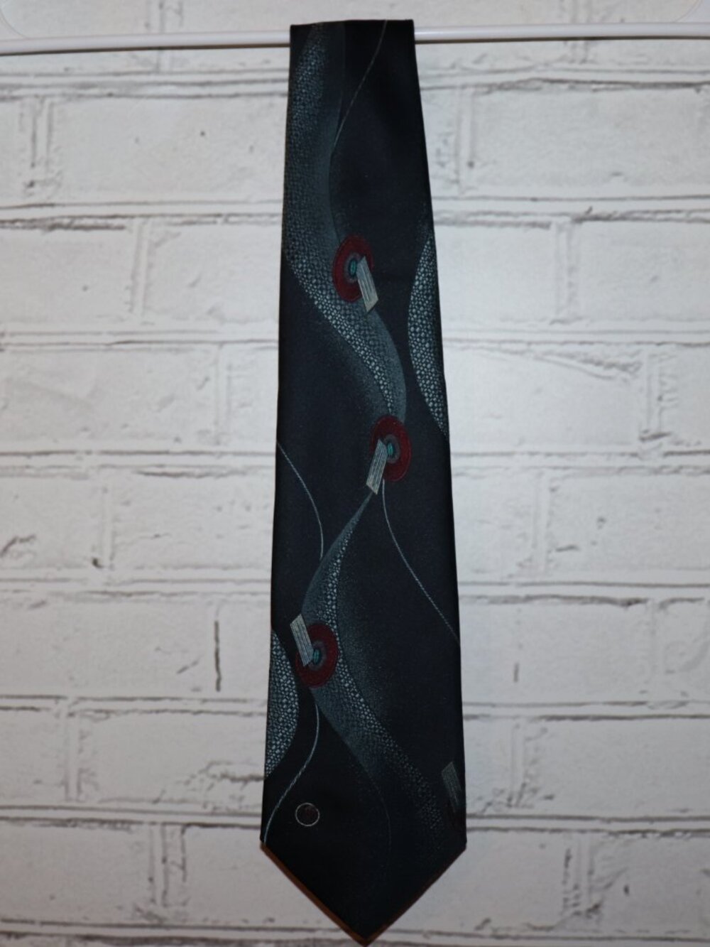 🔵🔴✨ Halston III Men’s Tie · 3.75" Wide · 56" Long
